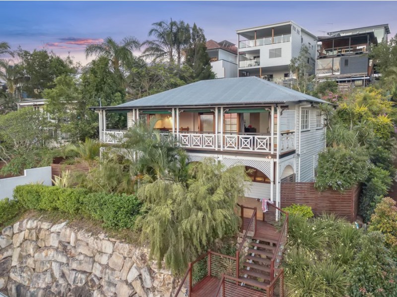 35 Majestic Outlook, Seven Hills QLD 4170