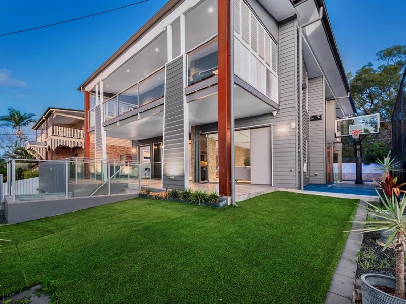 11 Hurd Tce, Morningside QLD 4170