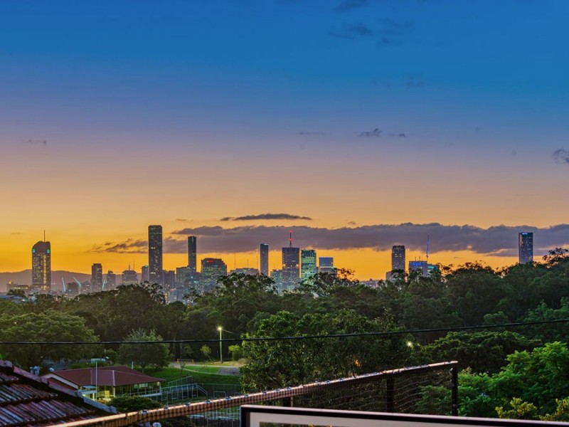 11 Hurd Tce, Morningside QLD 4170