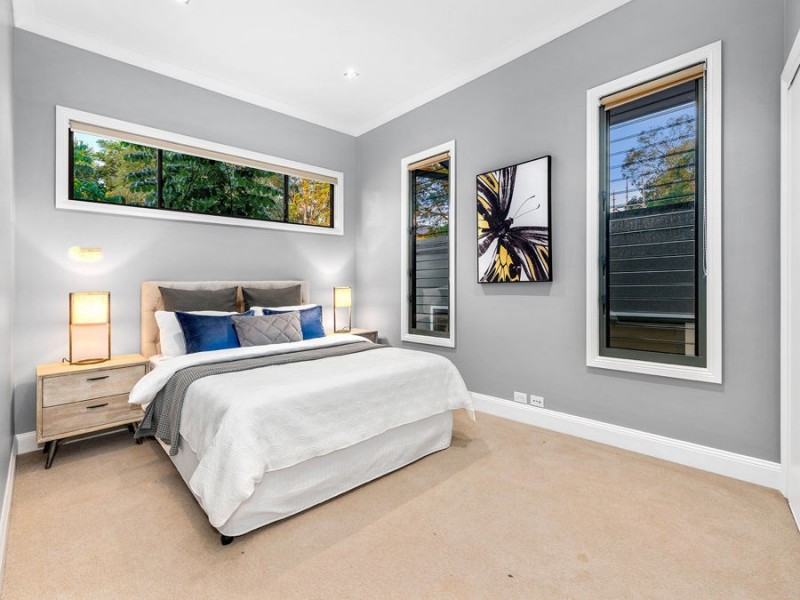 11 Hurd Tce, Morningside QLD 4170