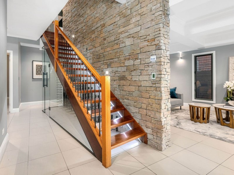 11 Hurd Tce, Morningside QLD 4170