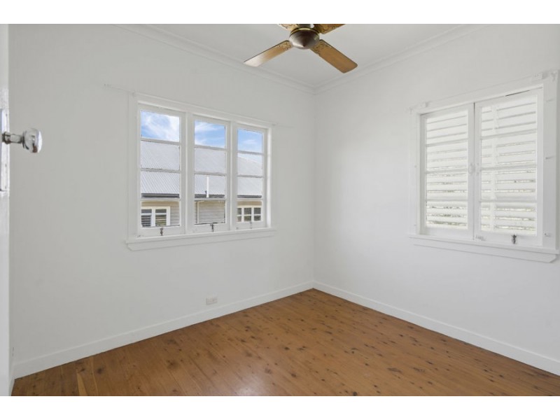 7 Dundee Street, Holland Park QLD 4121