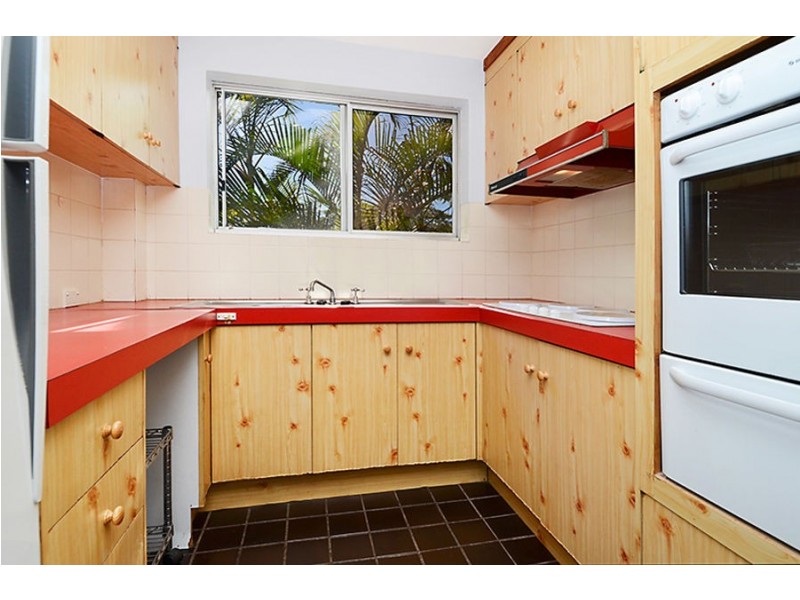 3/10 Stirrat Street, Coorparoo QLD 4151