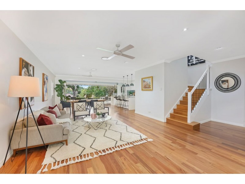 32 Pelham Street, Coorparoo QLD 4151