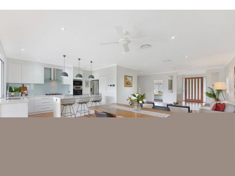 32 Pelham Street, Coorparoo QLD 4151