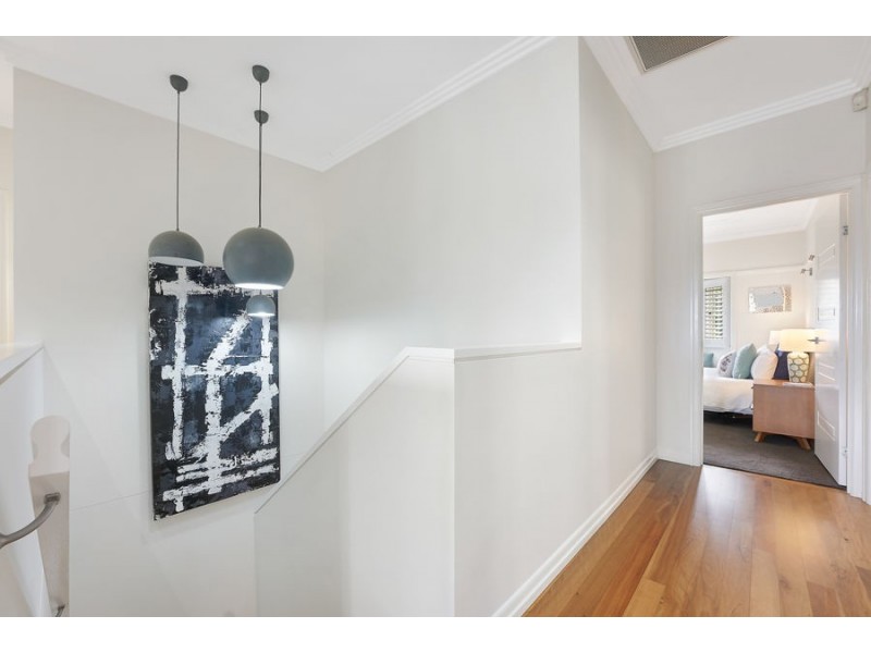 32 Pelham Street, Coorparoo QLD 4151