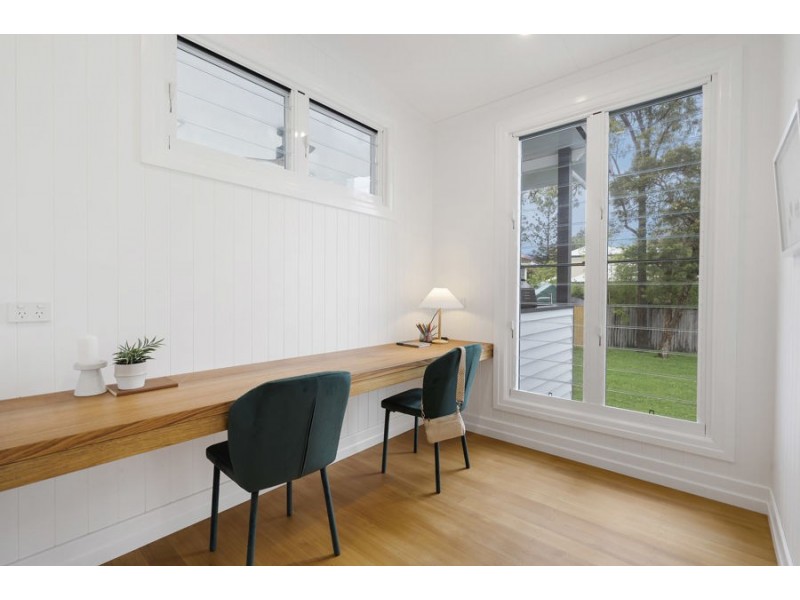 52 Wylma Street, Holland Park QLD 4121