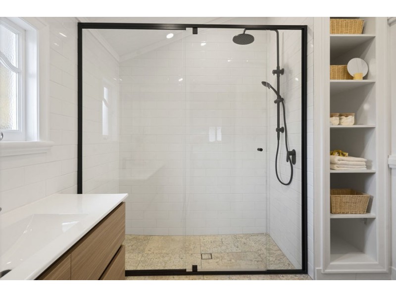 52 Wylma Street, Holland Park QLD 4121