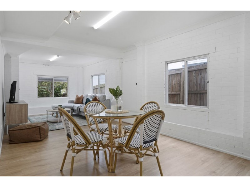 52 Wylma Street, Holland Park QLD 4121