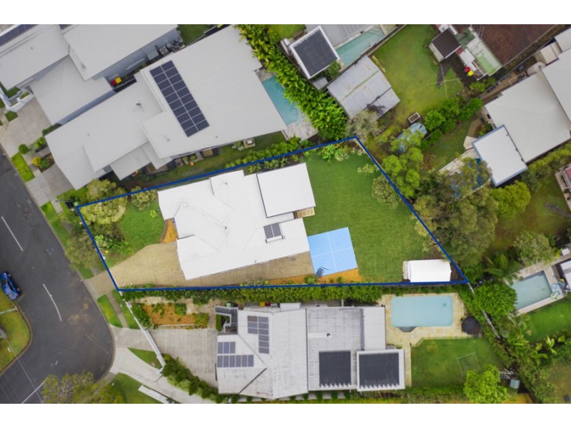 52 Wylma Street, Holland Park QLD 4121