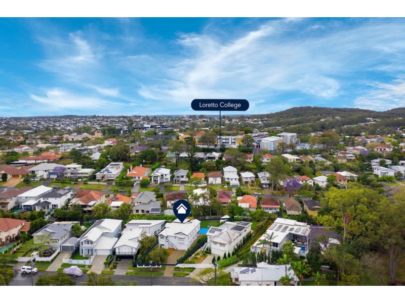 52 Wylma Street, Holland Park QLD 4121