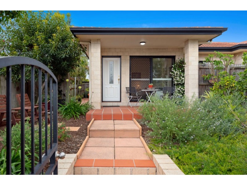 1/8 Ormuz Street, Carina Heights QLD 4152