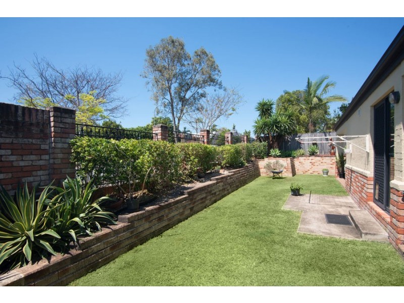 1/132 Kate Street, Carina QLD 4152