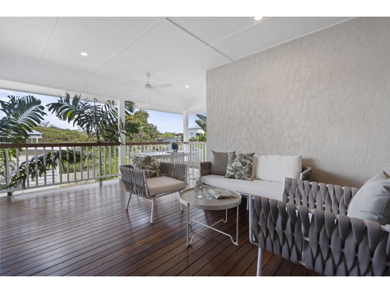 19 Park Street, Coorparoo QLD 4151