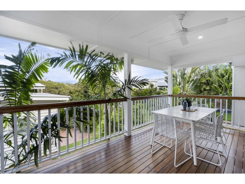 19 Park Street, Coorparoo QLD 4151