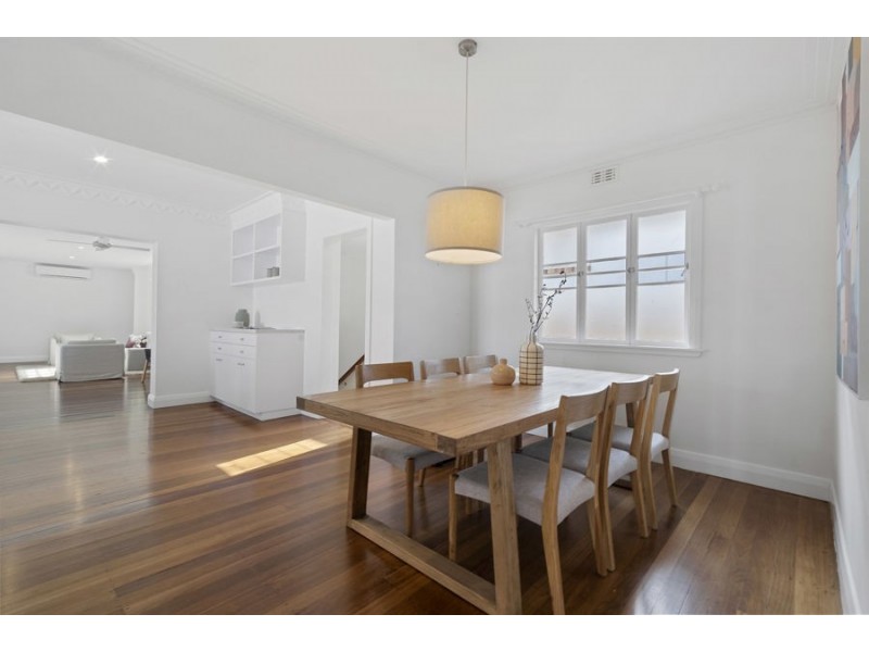 19 Park Street, Coorparoo QLD 4151