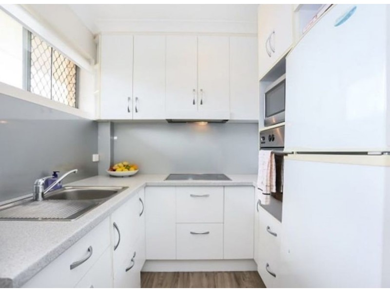 4/22 Princess st, Fairfield QLD 4103