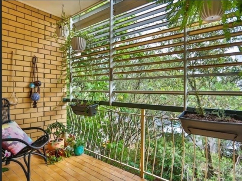 4/22 Princess st, Fairfield QLD 4103