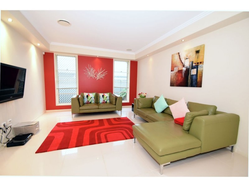 15 Bowers street, Eight Mile Plains QLD 4113