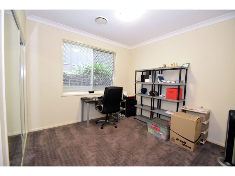 15 Bowers street, Eight Mile Plains QLD 4113