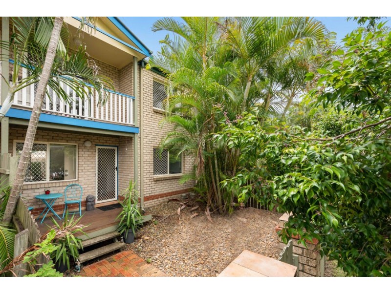 9/180 Seville rd, Holland Park QLD 4121