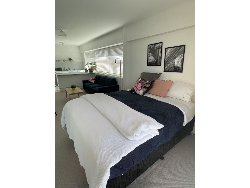 12 / 44 O’Connell St, Kangaroo Point QLD 4169