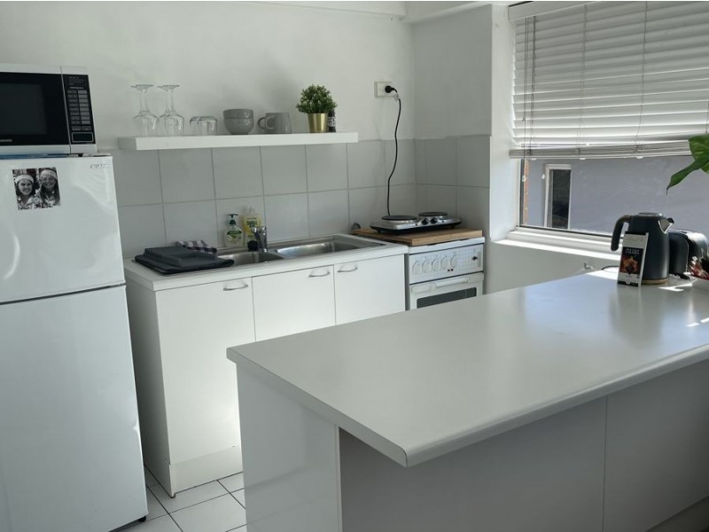 12 / 44 O’Connell St, Kangaroo Point QLD 4169