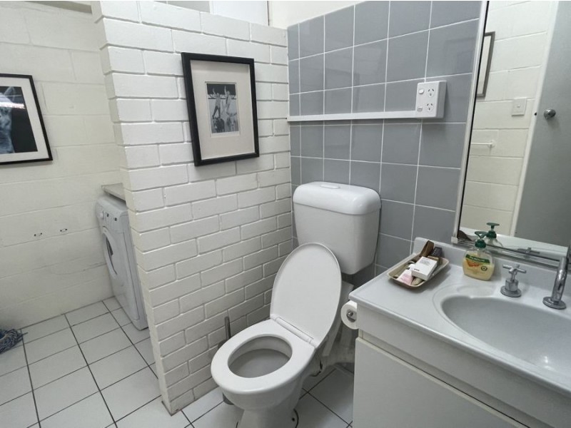 12 / 44 O’Connell St, Kangaroo Point QLD 4169
