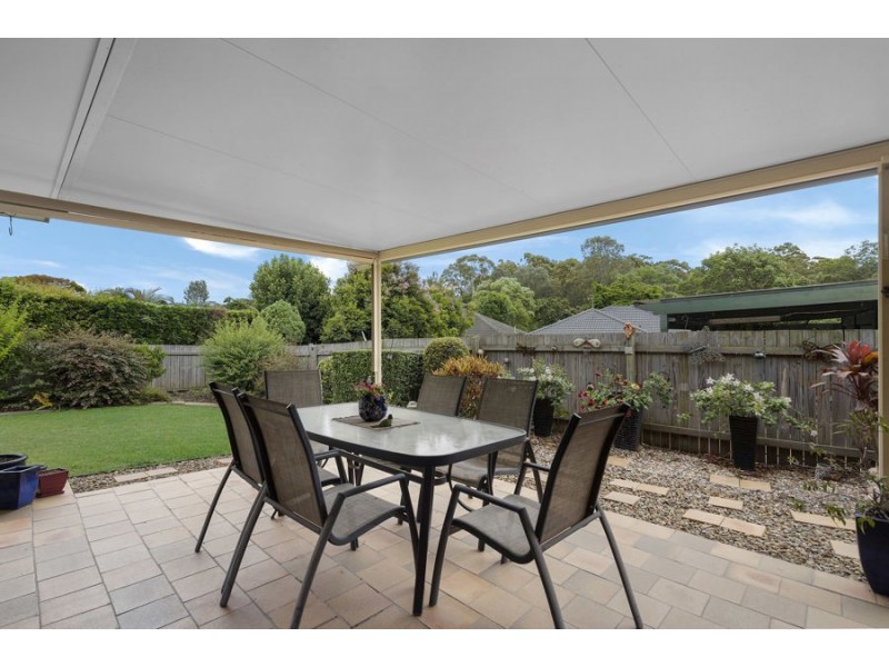 25 Mitchell Place, Belmont QLD 4153