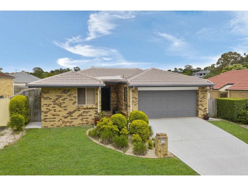 25 Mitchell Place, Belmont QLD 4153