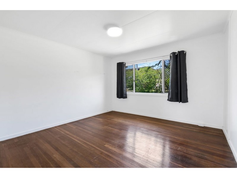 42 Arura Street, Mansfield QLD 4122