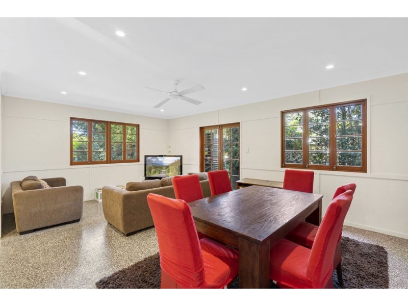 6 Crawford Road, Chelmer QLD 4068