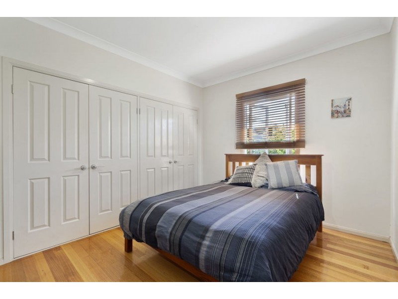 6 Crawford Road, Chelmer QLD 4068