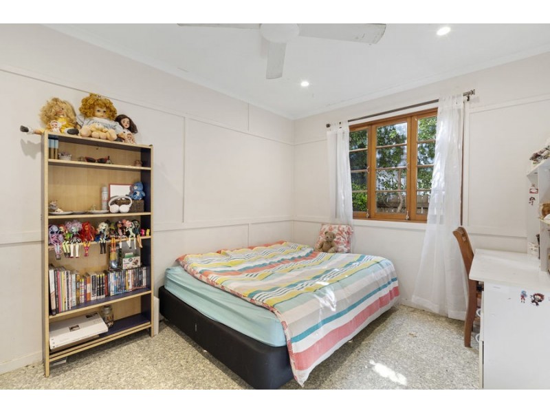 6 Crawford Road, Chelmer QLD 4068