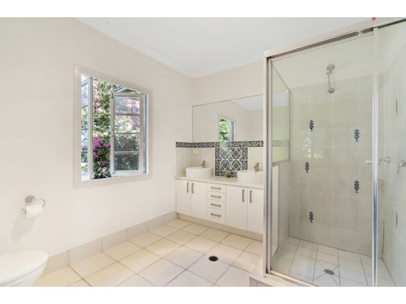 6 Crawford Road, Chelmer QLD 4068