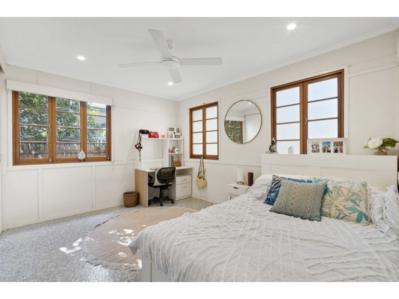 6 Crawford Road, Chelmer QLD 4068