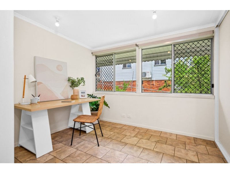 7 Garden Street, Greenslopes QLD 4120