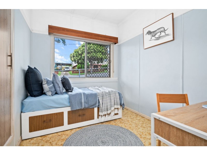 7 Garden Street, Greenslopes QLD 4120