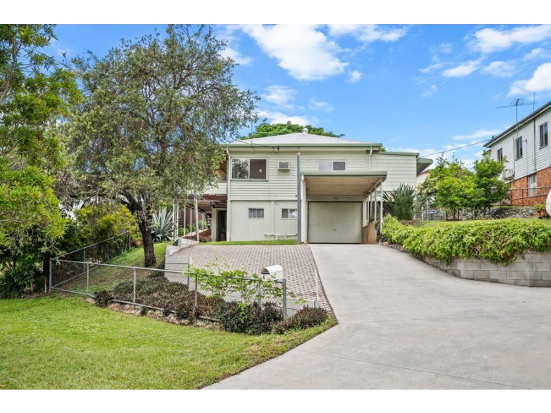 7 Garden Street, Greenslopes QLD 4120