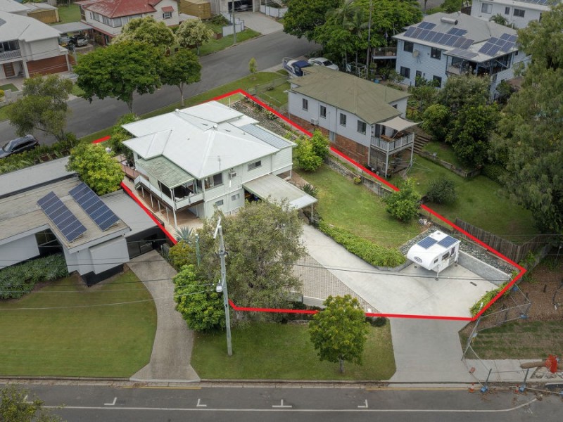 7 Garden Street, Greenslopes QLD 4120