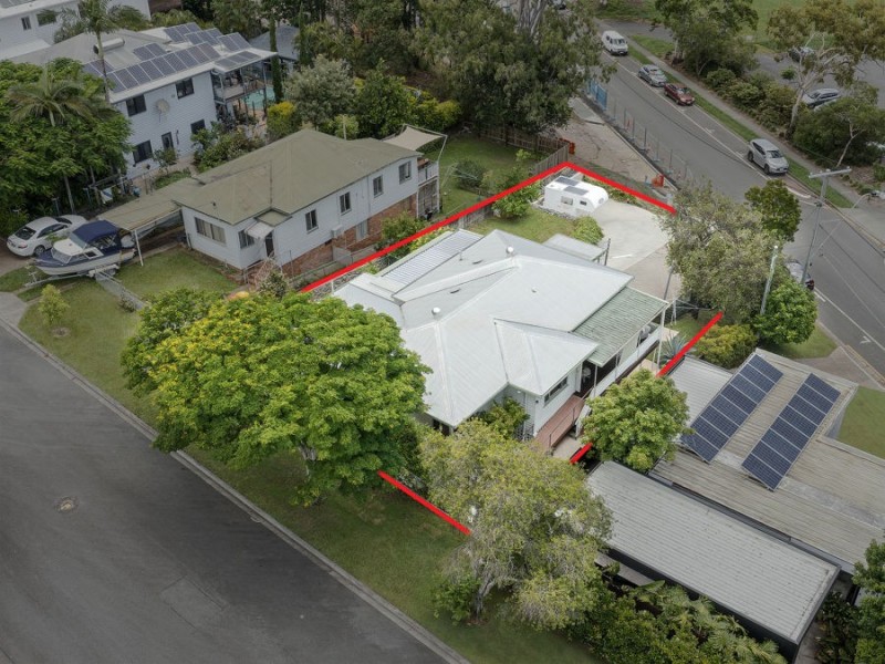 7 Garden Street, Greenslopes QLD 4120