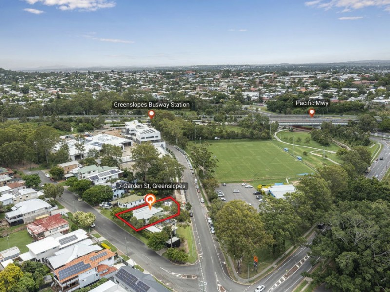 7 Garden Street, Greenslopes QLD 4120