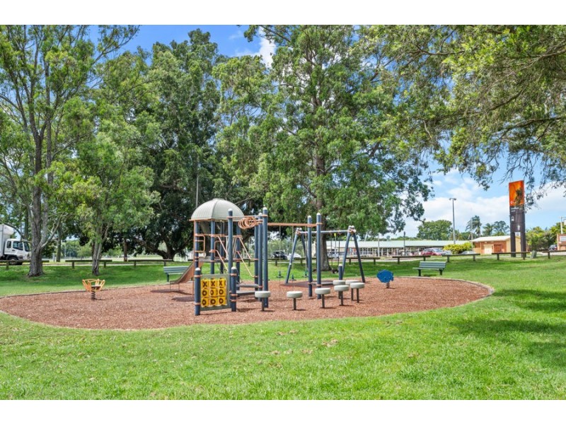 7 Garden Street, Greenslopes QLD 4120