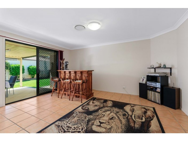15 Thornlands Road, Thornlands QLD 4164
