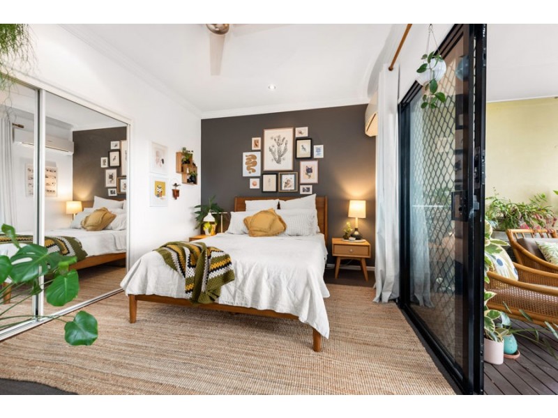 6/336 Cavendish Road, Coorparoo QLD 4151