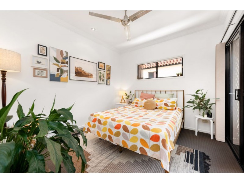 6/336 Cavendish Road, Coorparoo QLD 4151