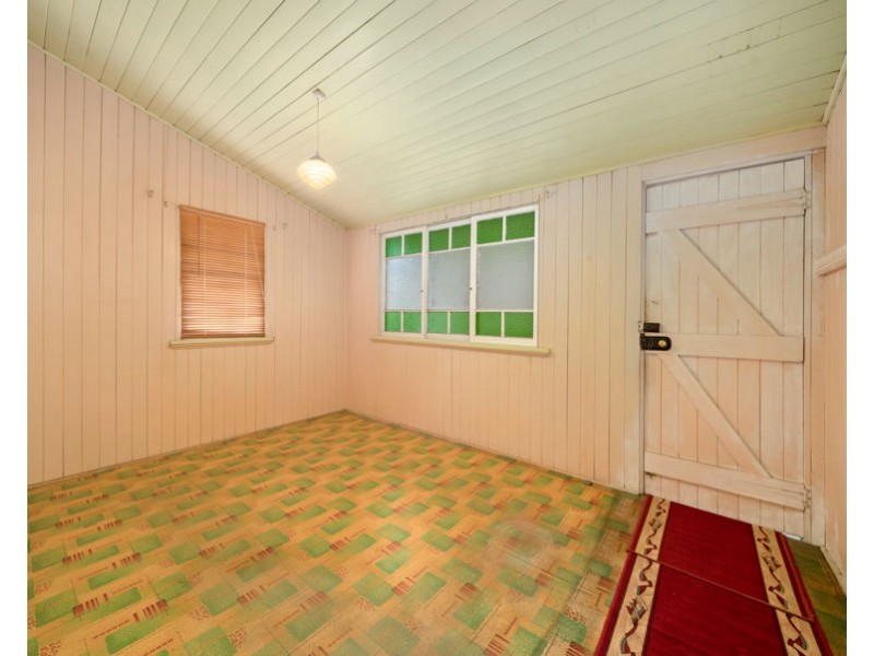 17 Joffre st, Coorparoo QLD 4151