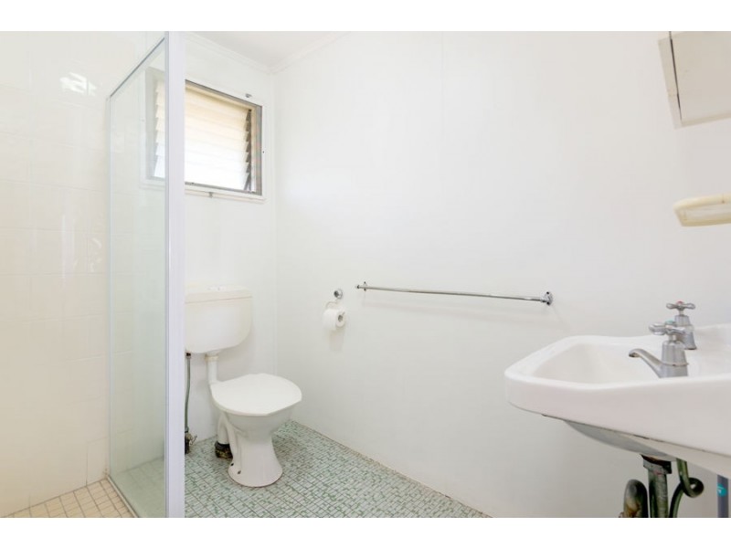 106 Oates Avenue, Holland Park QLD 4121