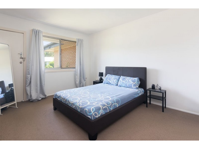 106 Oates Avenue, Holland Park QLD 4121