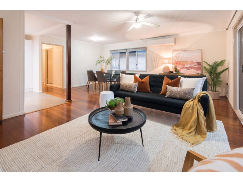 93 Uplands Tce, Wynnum QLD 4178